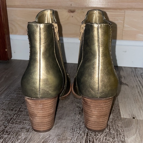 Coconuts by Matisse Elaine Gold Booties Womens Size 8M - Picture 4 of 10